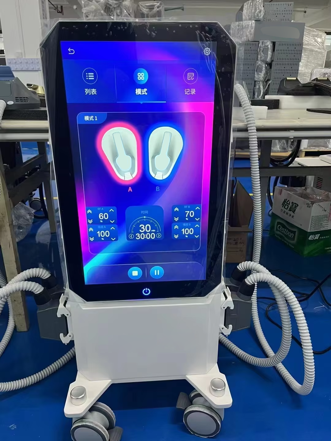 EMSZero Ultra applicators for an abdomen treatment